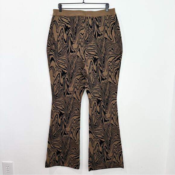 Good American Intarsia Flare Sweater Pants in Sepia Swirl NEW size 6 3X - Picture 3 of 8